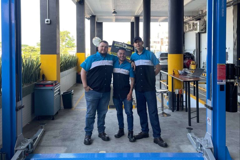 Expertos en peritajes vehiculares y el comercio de coches usados