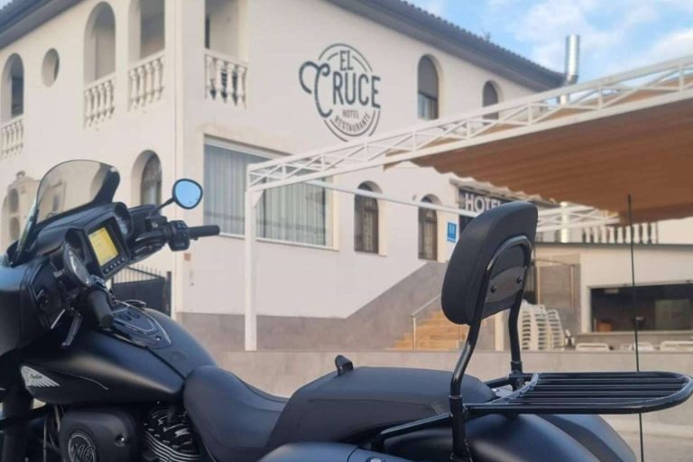 Hospedaje y gastronomía de calidad en el hotel El Cruce de Chauchina, entre Granada y Málaga