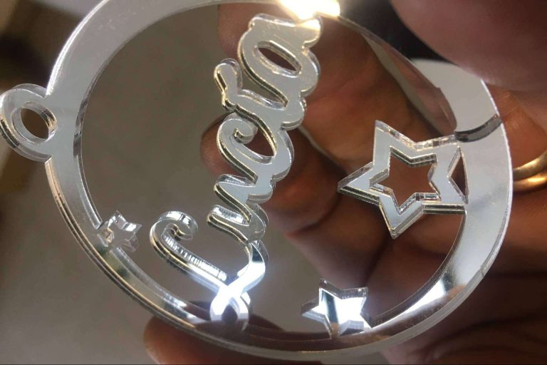 Wood Addicts, especialistas en la comercialización de metacrilato