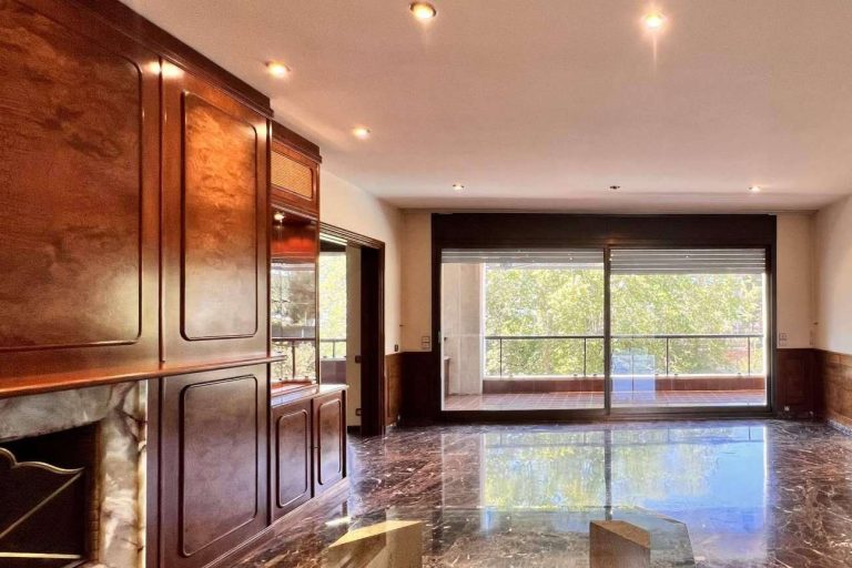 Los servicios de la inmobiliaria de pisos alquiler Barcelona Monika Rüsch