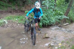 Rutas en e-bike respetando la naturaleza con la empresa Zenith Aventura