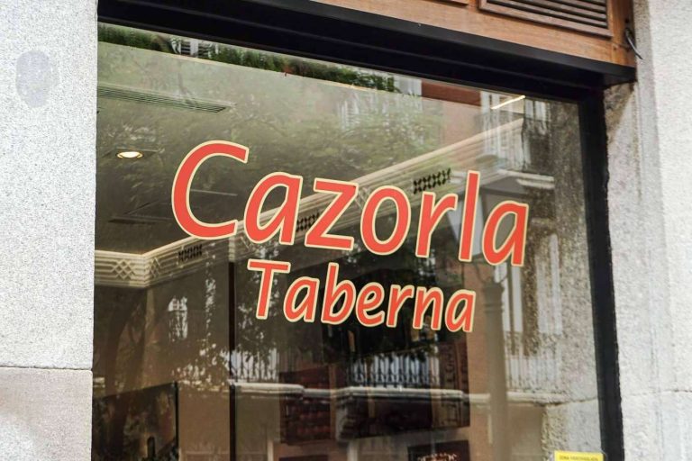 Una taberna andaluza que es parada obligatoria en Madrid, Cazorla