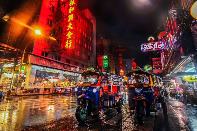 Viaxes Low Cost desvela cuáles son las mejores fechas para viajar a Tailandia en pareja