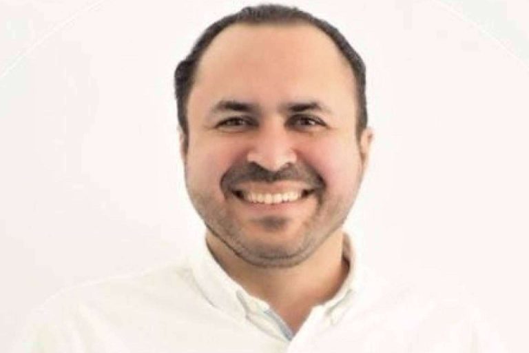 Eduardo, fundador de HOME TARGET, concede una entrevista