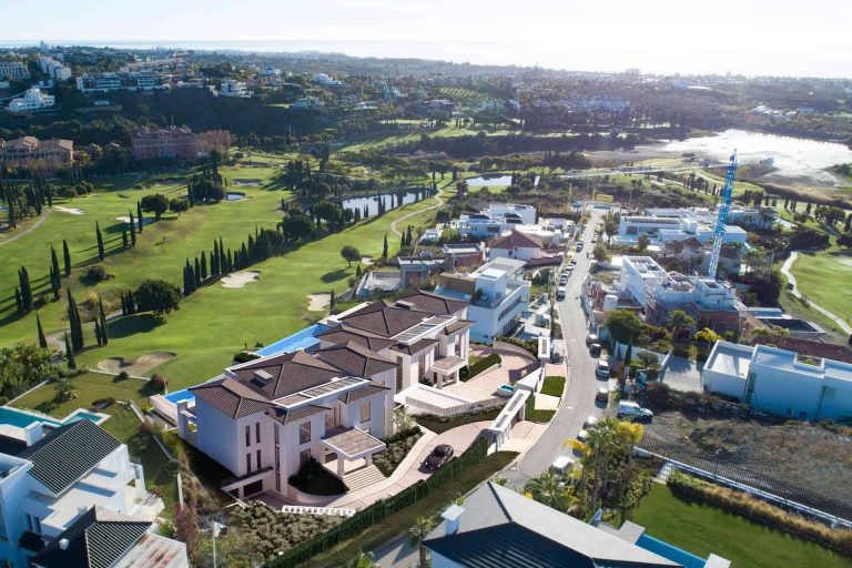 Villas de lujo en venta en Benahavís de la mano de Nevado Realty