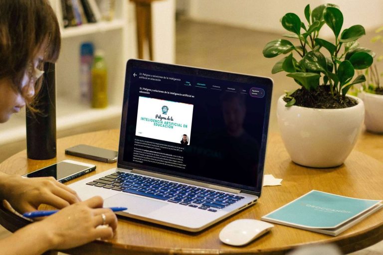 Kumubox y la importancia de la formación actualizada de los profesores y profesoras