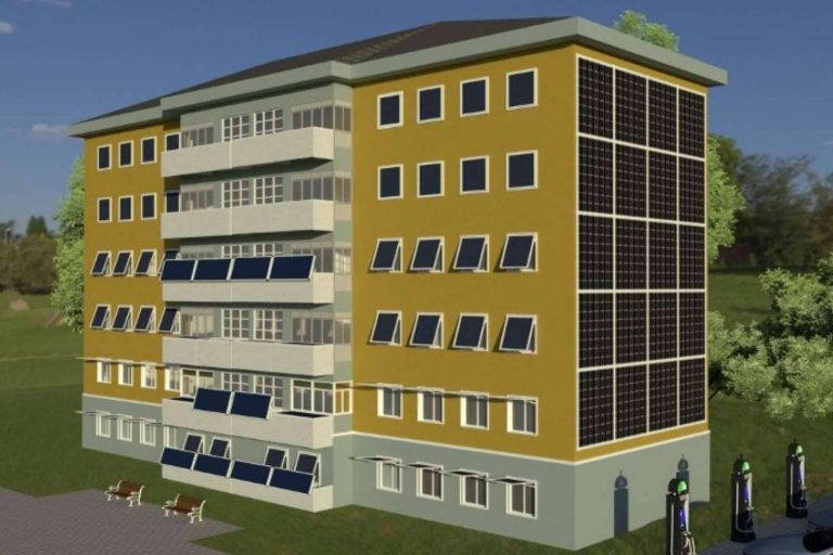 SolReina; los beneficios de las contraventanas solares que van más allá de la energía fotovoltaica