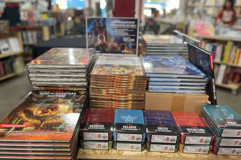 Lote de libros con una oferta espectacular de los juegos de rol Dungeons & Dragons
