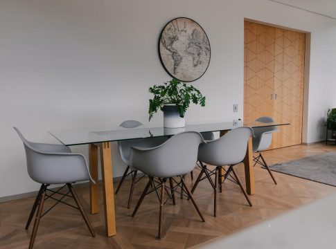 Mesas de Diseño: La Pieza Central para un Hogar Moderno y Estiloso