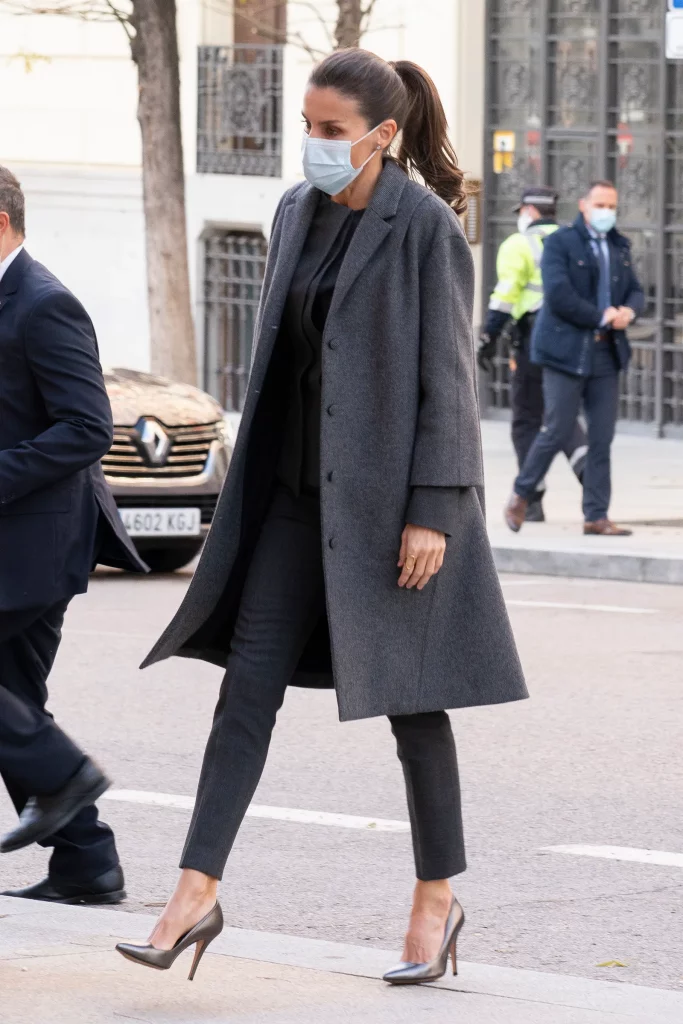 La coleta de la reina Letzia no solo tiene estilo