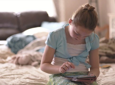 Un paso adelante en la seguridad digital: España lidera la regulación para menores