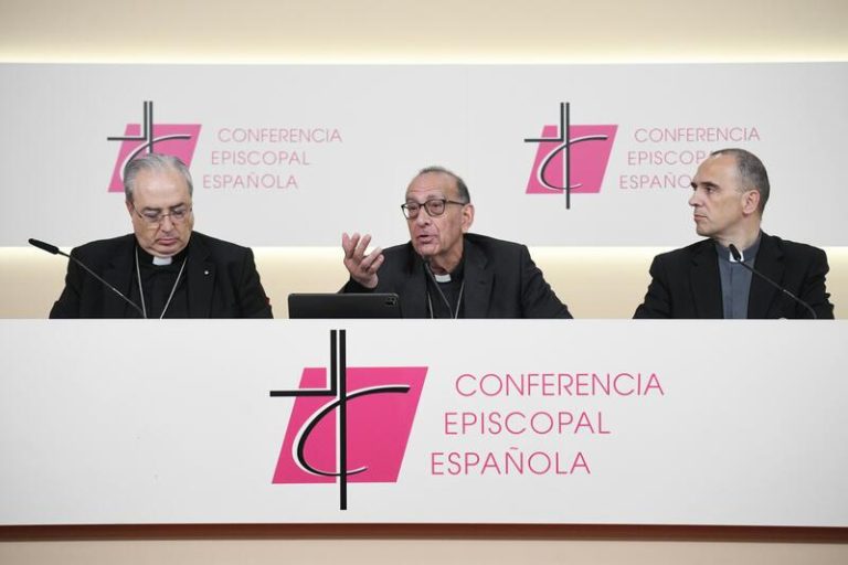 Los obispos colaborarán con el fondo de indemnizaciones a víctimas de abusos del Defensor si se extiende a todas