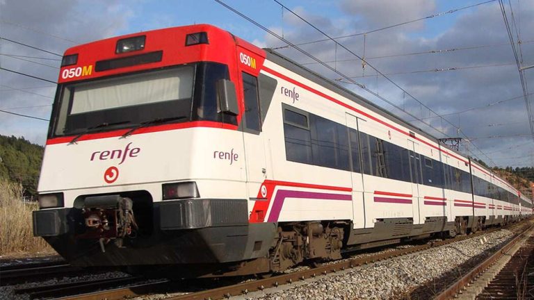 Renfe rebaja hasta un 40% el precio de sus billetes, pero debes cumplir este requisito: