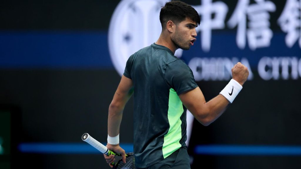 Alcaraz busca mejorar en Shanghái