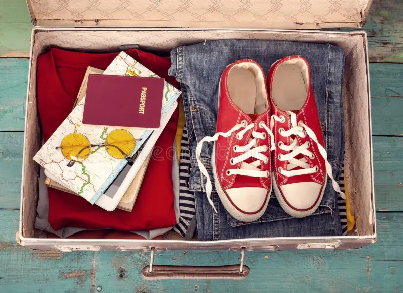 Consejos para empacar para viajar en otoño: Ropa y accesorios esenciales