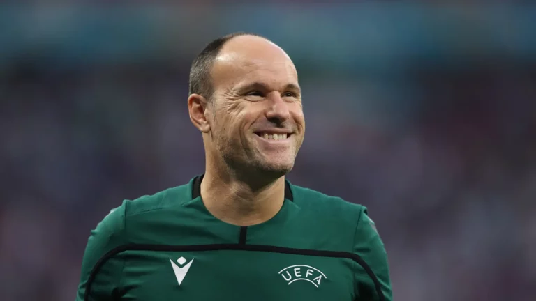 Mateu Lahoz confirma el robo al Betis en el Pizjuán