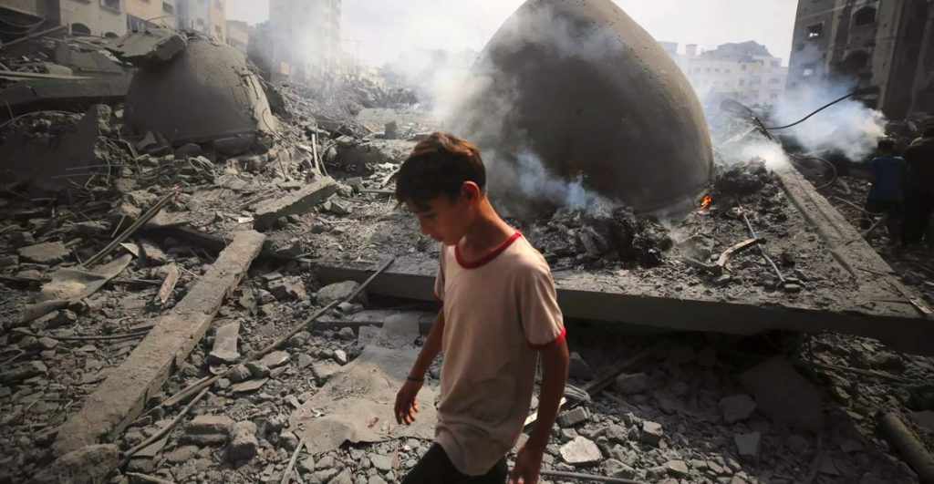 Elon Musk transforma a Twitter en un álbum de violencia en tiempos de crisis 1 El impacto de las imágenes virales en la sociedad actual