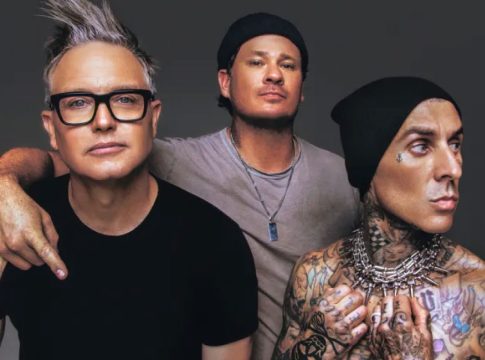 Blink-182 vuelve a sus viejos trucos y a su mejor formación en 'One More Time...'