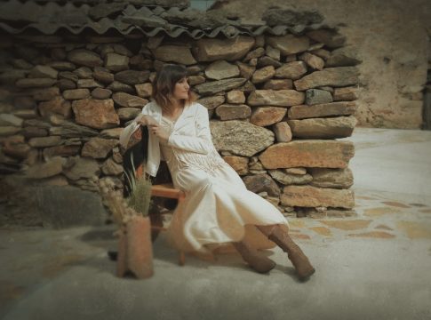 La Riviera recibe a Shinova y Rozalén en la primera noche de su ciclo 'Complices'