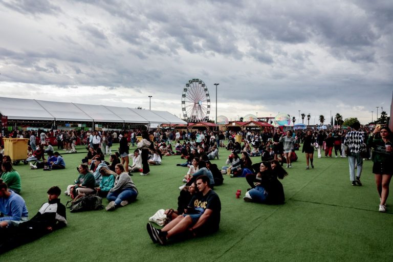 La sombra de las cancelaciones amenaza a los festivales de 2024