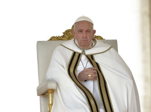 El proceso para elegir nuevo Papa en el Vaticano, cómo funciona el cónclave y la votación hasta la fumata blanca El proceso para elegir nuevo Papa en el Vaticano, cómo funciona el cónclave y la votación hasta la fumata blanca