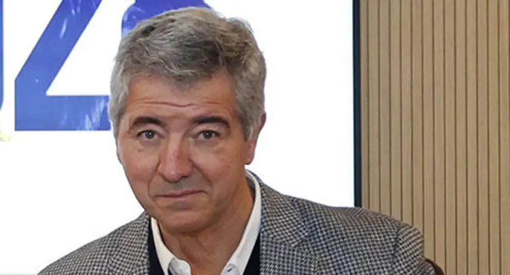 Gil Marín sin pelos en la lengua