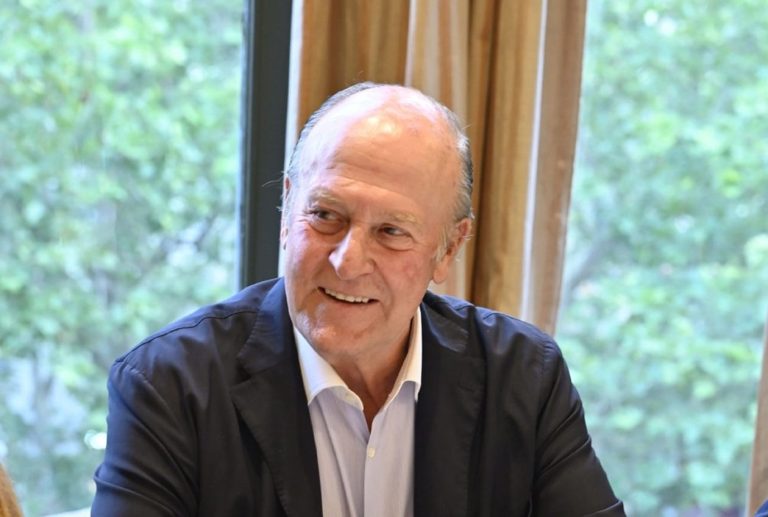 Lacalle (Círculo Ecuestre) reclama igualdad a la hora del pago de impuestos en toda España