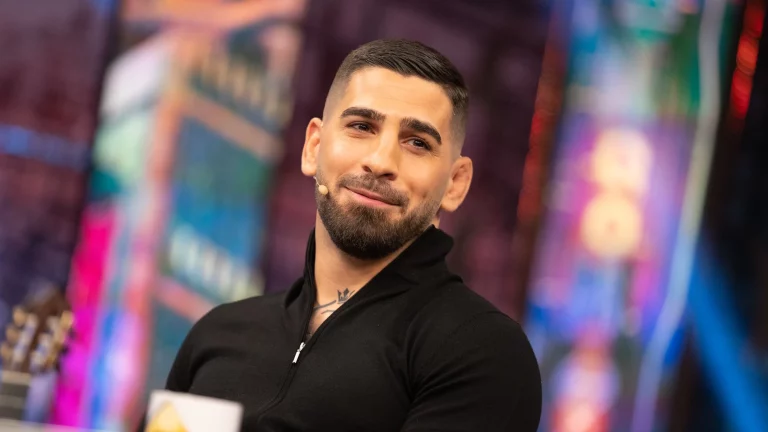 Ilia Topuria deja en evidencia a Holloway en El Hormiguero