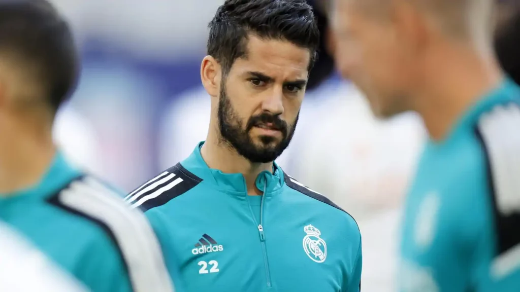 Isco continúa valorando los servicios de Zidane