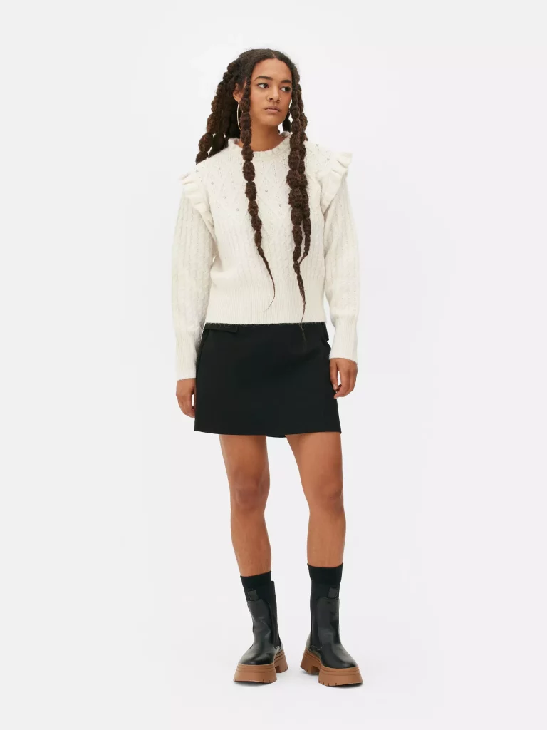 Descubre las novedades de Primark para este otoño: vestidos, chaquetas y bolsos a un precio increíbles 16 Jersey con volantes de Primark