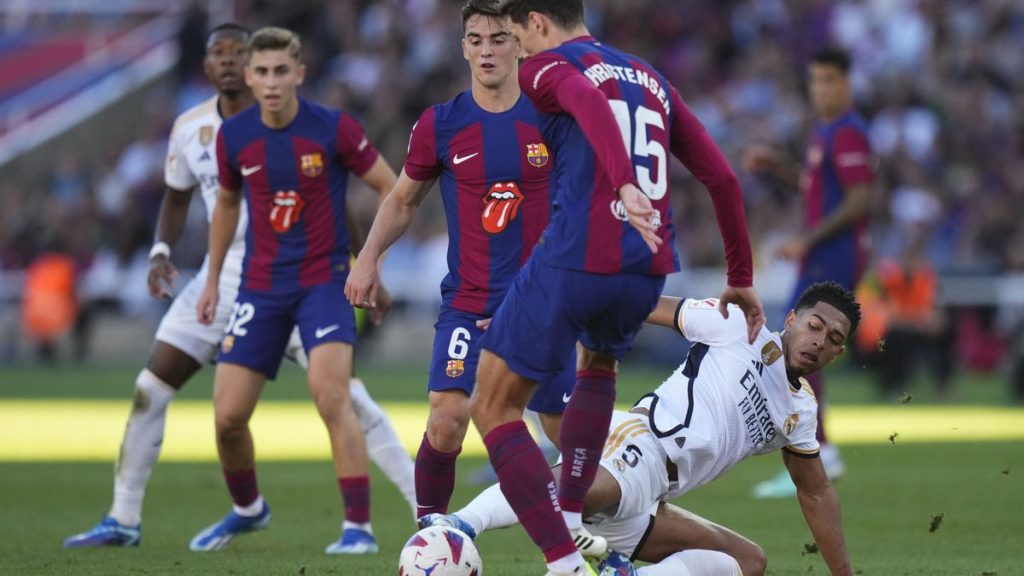 La difícil situación del Barça los obliga a formar sus propios talentos