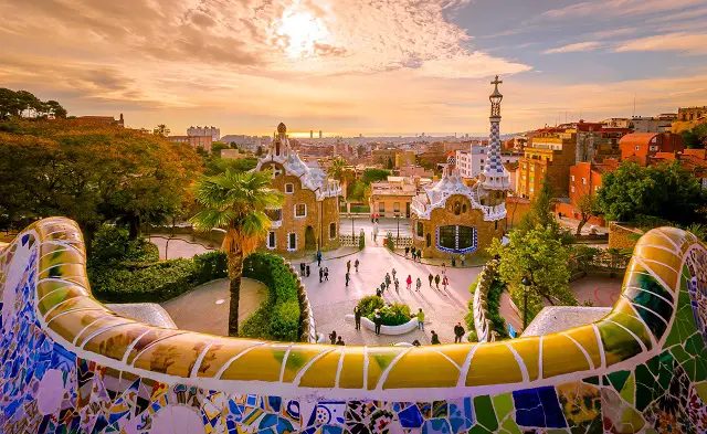 Las obras de Gaudí. El Parque Güell