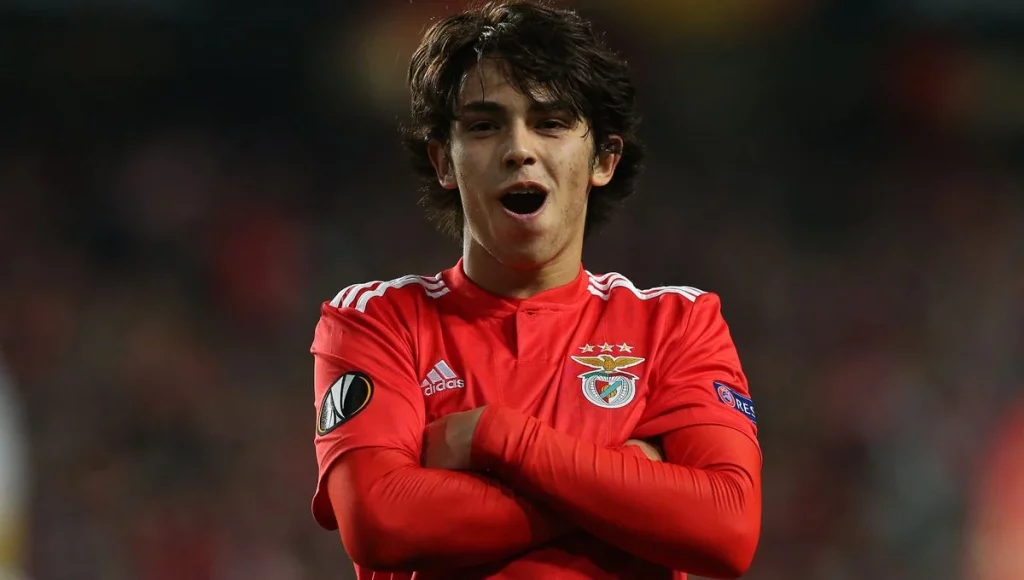 Joao Félix se prepara para liderar al Barça en el clásico 42 Pegó en el larguero