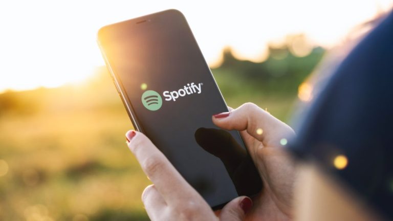 The Atlantic publica una base de datos de música entrenar IA: Google y Stability AI la usaron