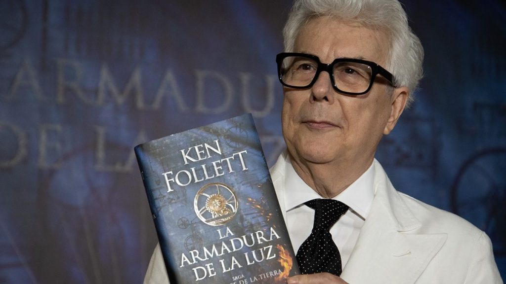 ¿Por qué La Casa del Libro decide bajar el precio de La Armadura de la Luz de Ken Follet?