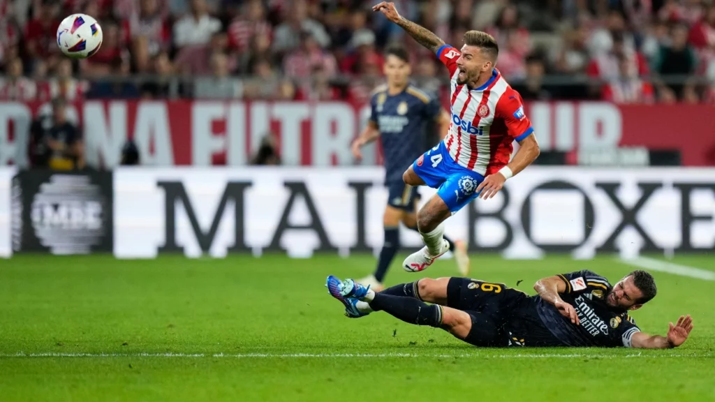 Florentino Pérez llama a Portu tras la brutal entrada de Nacho que podría tener consecuencias para el jugador del Girona 64 Portu no quiere que la afición se preocupe tanto