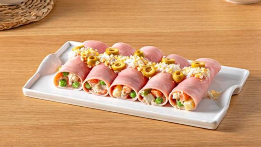 Canelones fríos de jamón cocido