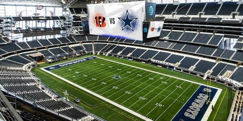 Son estadios modernos