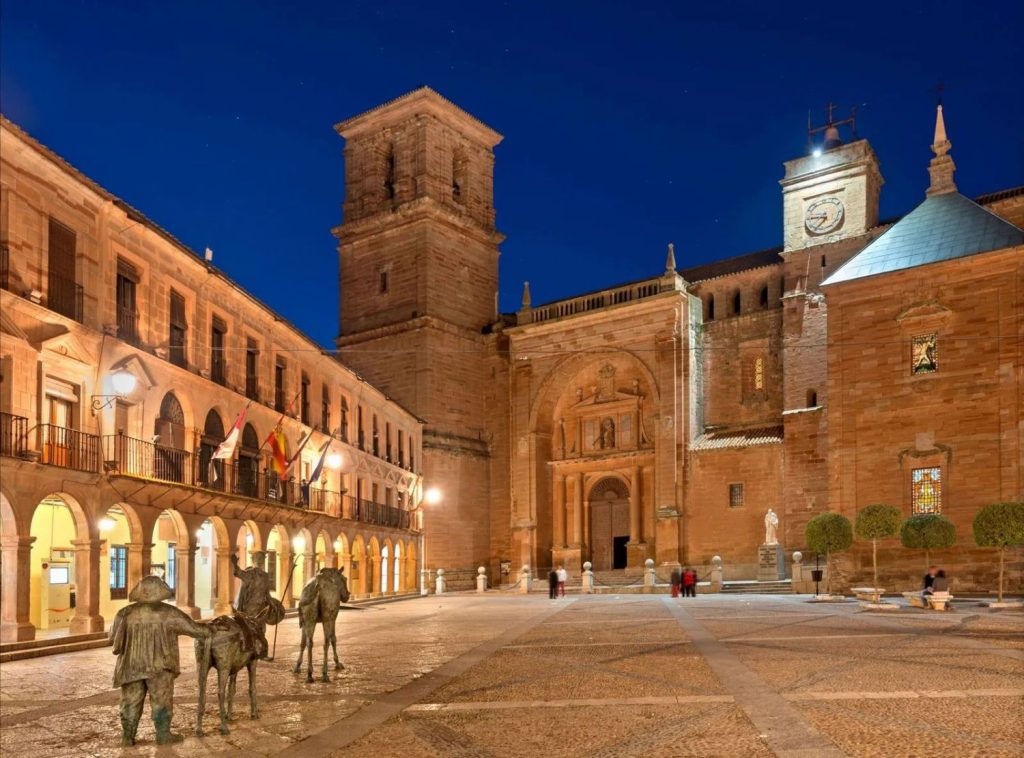 Villanueva de los Infantes: Donde se entreteje la historia de Don Quijote