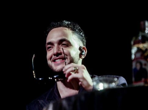 C. Tangana llevará su gira 'Sin Cantar ni Afinar' a las salas de cine pero en su estilo particular