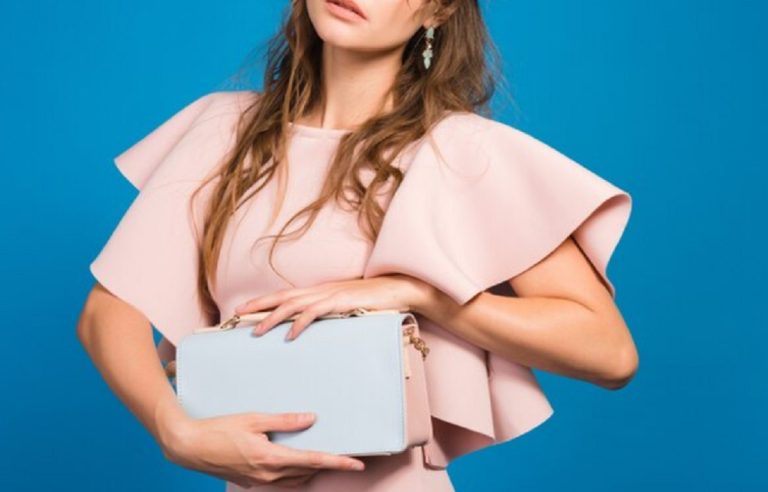 Bolsos bandolera: el complemento más cómodo que no puede faltar en tu armario