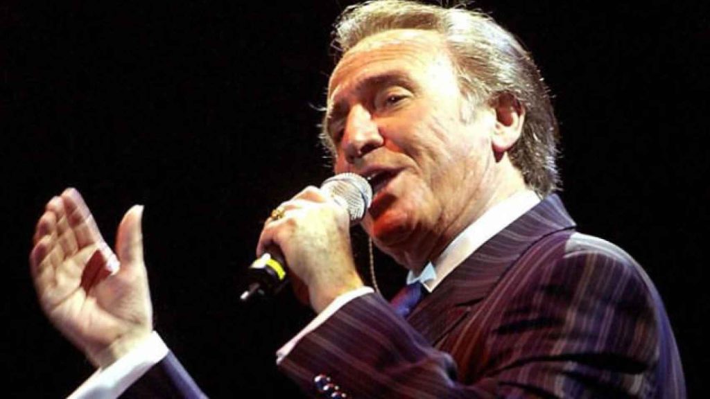 famosos 19259793 4425531 1706x960