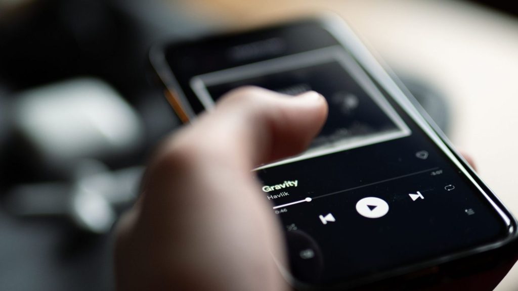 filip 5LhSaUDgtZ8 unsplash scaled e1665744578800