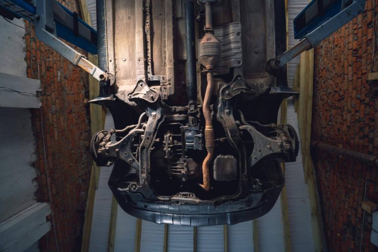 Bosch Service explica en qué consiste el papel del tren delantero en conducción