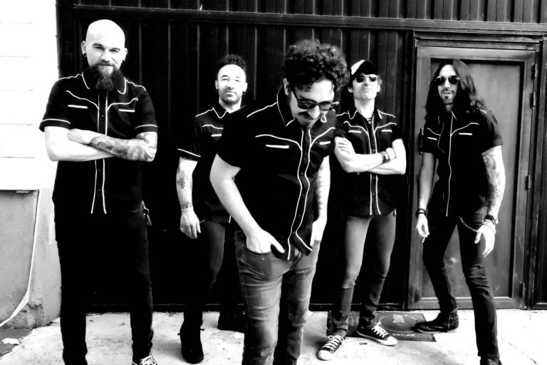 El tercer adelanto del nuevo disco de Frank Suz, 'Bloody Mckenzie'