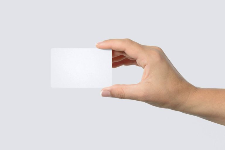 Contratar los servicios de SEVU Printing para imprimir tarjetas de visita clásicas y aumentar la visibilidad de un negocio