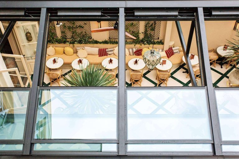 Airclos cuenta con referentes en la fabricación de techos corredizos para patios