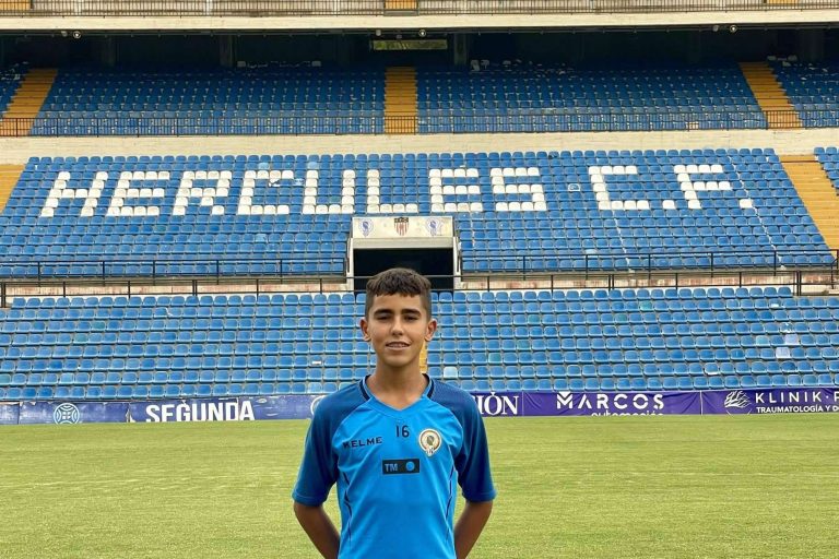 Roi López, con solo 14 años, es la promesa del fútbol