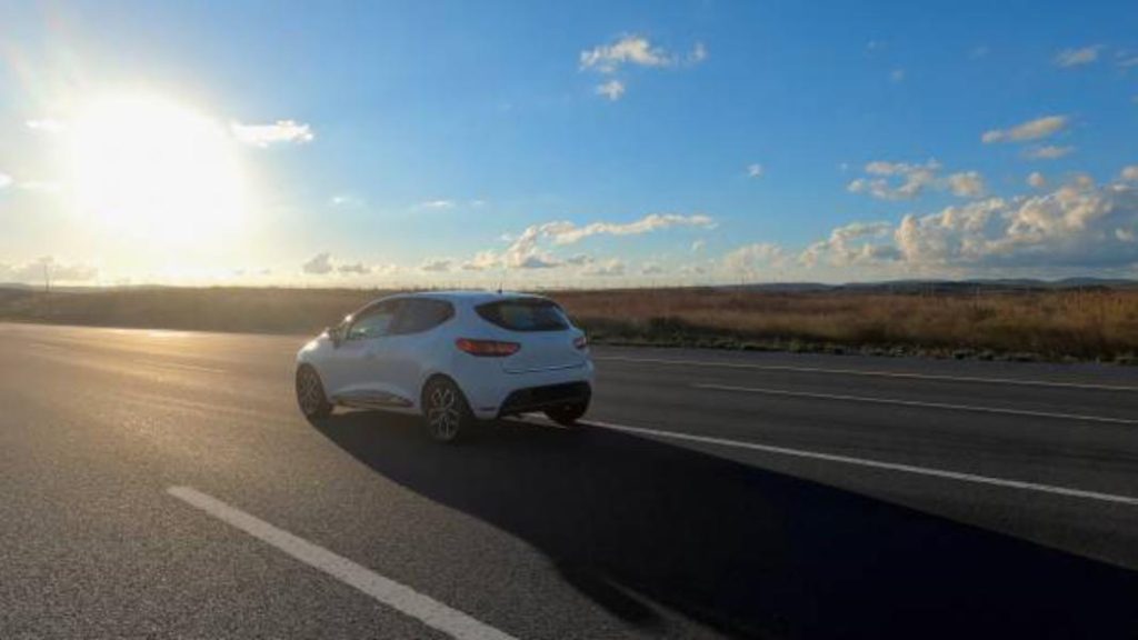 Comparación con las líneas tradicionales