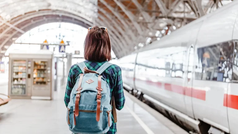 Descubre como viajar gratis por España